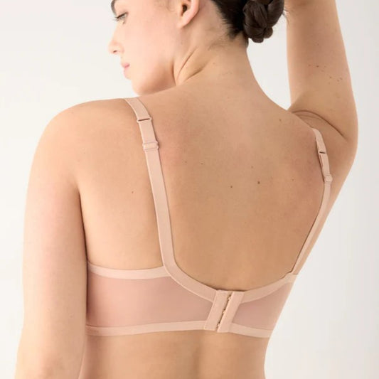 Sujetador Aura™ sin aros reductor de Commerly en tono nude, con copa suave y diseño cómodo para soporte y reducción.